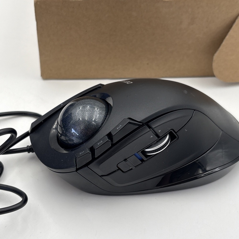 ELECOM DEFT Wired Trackball M-DT2URBK Finger Control 8-Button Function Black